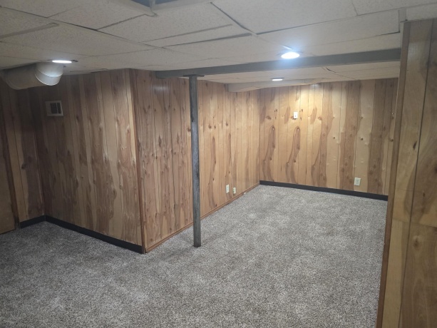 1810 Hutchins, ROCKFORD, Illinois 61104, 3 Bedrooms Bedrooms, ,1 BathroomBathrooms,House,For Sale,Hutchins,202507299