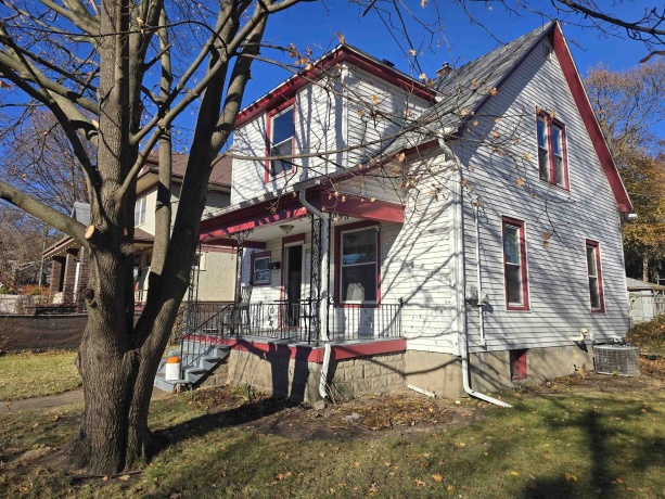 1810 Hutchins, ROCKFORD, Illinois 61104, 3 Bedrooms Bedrooms, ,1 BathroomBathrooms,House,For Sale,Hutchins,202507299