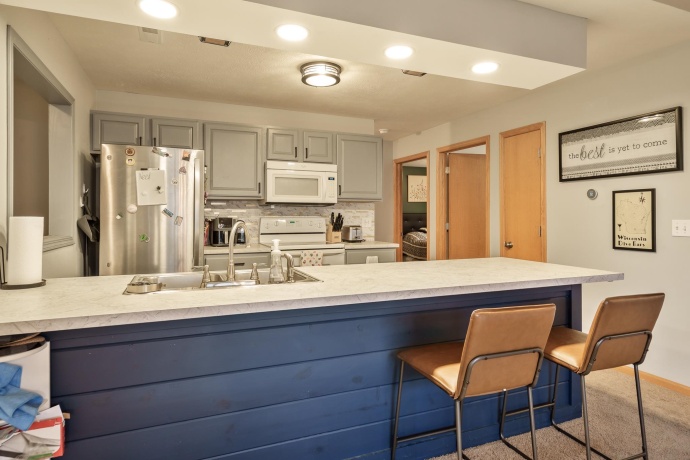 5638 ANDREWS, ROSCOE, Illinois 61073, 2 Bedrooms Bedrooms, ,2 BathroomsBathrooms,Condominium,For Sale,ANDREWS,202507296