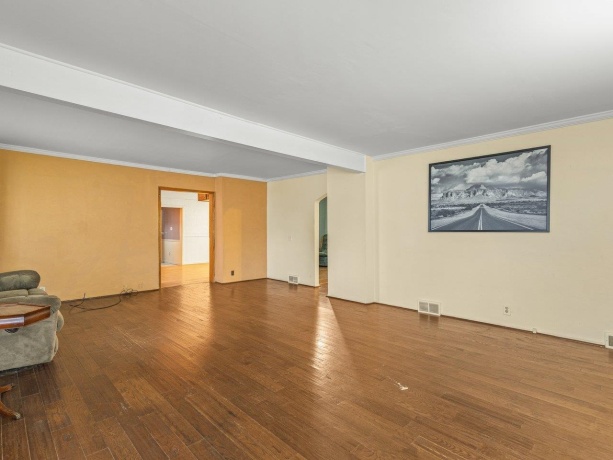 3619 Chippewa, ROCKFORD, Illinois 61102, 3 Bedrooms Bedrooms, ,3 BathroomsBathrooms,House,For Sale,Chippewa,202507300