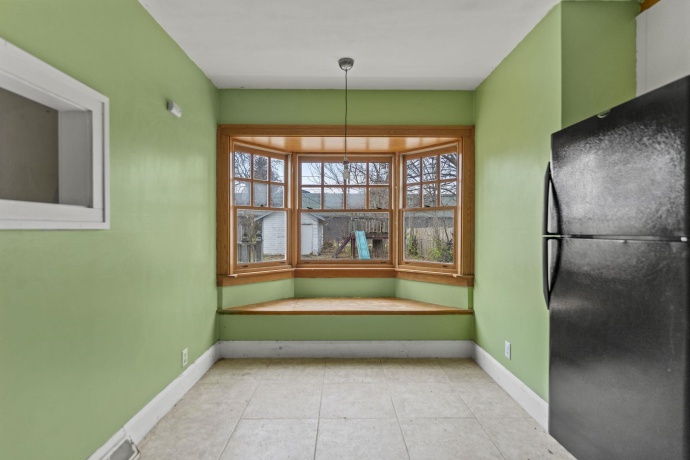 1904 Hancock, ROCKFORD, Illinois 61103, 3 Bedrooms Bedrooms, ,1 BathroomBathrooms,House,For Sale,Hancock,202507301