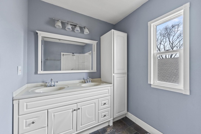 1904 Hancock, ROCKFORD, Illinois 61103, 3 Bedrooms Bedrooms, ,1 BathroomBathrooms,House,For Sale,Hancock,202507301