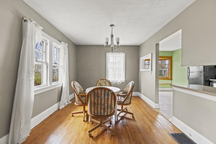 1904 Hancock, ROCKFORD, Illinois 61103, 3 Bedrooms Bedrooms, ,1 BathroomBathrooms,House,For Sale,Hancock,202507301