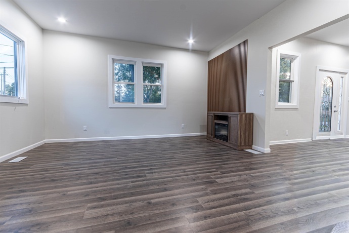 407 Allen, BELVIDERE, Illinois 61008, 4 Bedrooms Bedrooms, ,1 BathroomBathrooms,House,For Sale,Allen,202506090