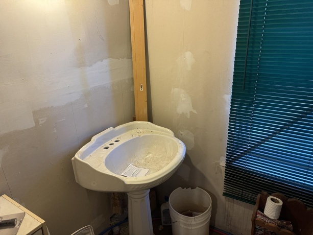 27375 IL Rt 40, Chadwick, Illinois 61014, 4 Bedrooms Bedrooms, ,2 BathroomsBathrooms,House,For Sale,IL Rt 40,202507302