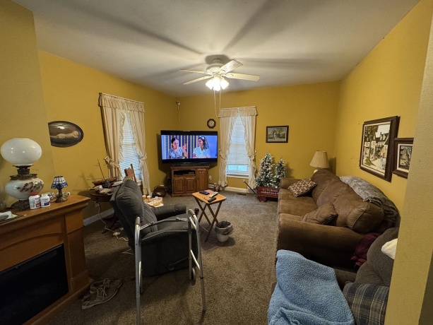 27375 IL Rt 40, Chadwick, Illinois 61014, 4 Bedrooms Bedrooms, ,2 BathroomsBathrooms,House,For Sale,IL Rt 40,202507302