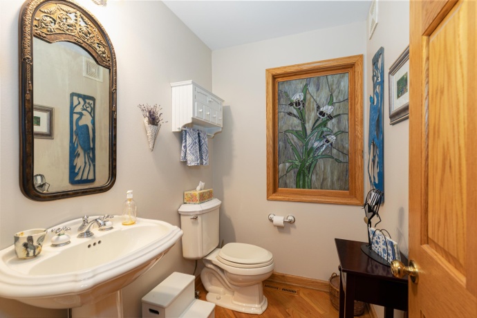 15 Talisman, GALENA, Illinois 61036, 4 Bedrooms Bedrooms, ,4 BathroomsBathrooms,House,For Sale,Talisman,202507303