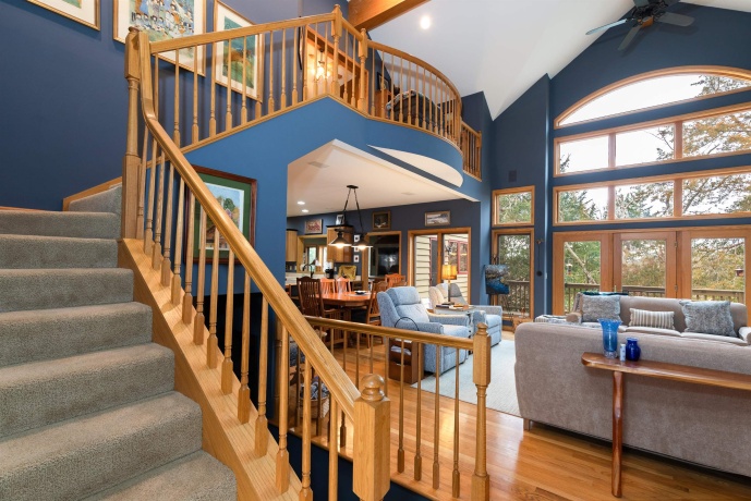 15 Talisman, GALENA, Illinois 61036, 4 Bedrooms Bedrooms, ,4 BathroomsBathrooms,House,For Sale,Talisman,202507303