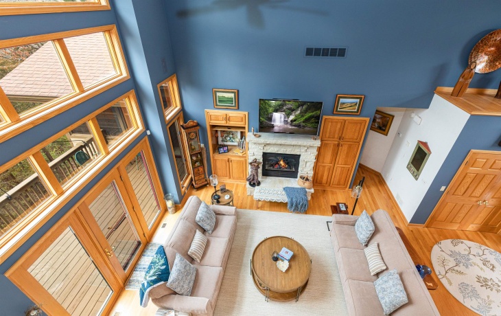 15 Talisman, GALENA, Illinois 61036, 4 Bedrooms Bedrooms, ,4 BathroomsBathrooms,House,For Sale,Talisman,202507303