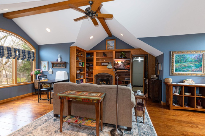 15 Talisman, GALENA, Illinois 61036, 4 Bedrooms Bedrooms, ,4 BathroomsBathrooms,House,For Sale,Talisman,202507303