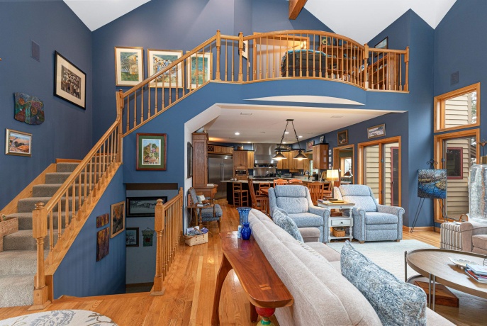 15 Talisman, GALENA, Illinois 61036, 4 Bedrooms Bedrooms, ,4 BathroomsBathrooms,House,For Sale,Talisman,202507303