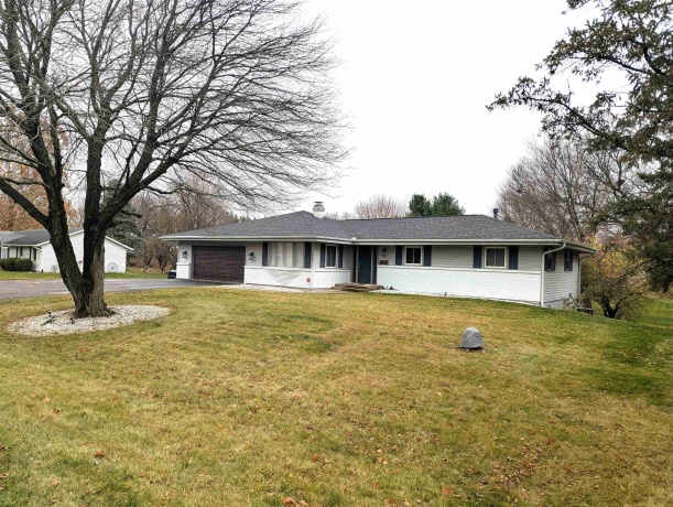 9639 SQUIRE, BELVIDERE, Illinois 61008, 4 Bedrooms Bedrooms, ,2 BathroomsBathrooms,House,For Sale,SQUIRE,202507305