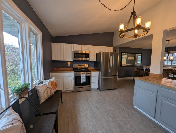 9639 SQUIRE, BELVIDERE, Illinois 61008, 4 Bedrooms Bedrooms, ,2 BathroomsBathrooms,House,For Sale,SQUIRE,202507305