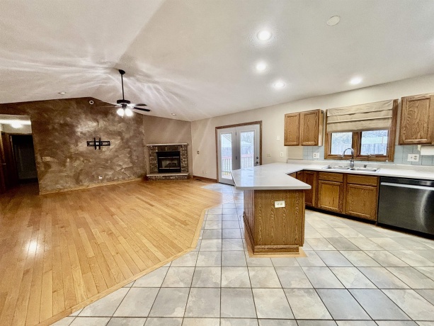 1519 Ruby, BELVIDERE, Illinois 61008, 4 Bedrooms Bedrooms, ,3 BathroomsBathrooms,House,For Sale,Ruby,202507306