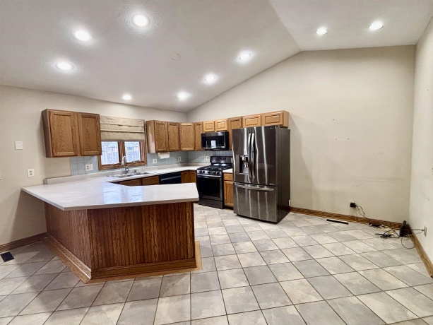 1519 Ruby, BELVIDERE, Illinois 61008, 4 Bedrooms Bedrooms, ,3 BathroomsBathrooms,House,For Sale,Ruby,202507306