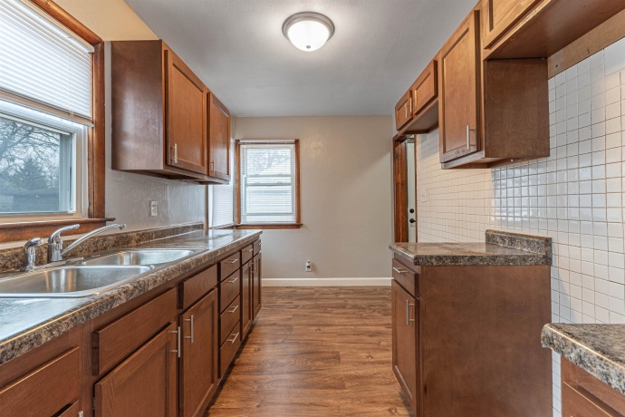 807 Indiana, ROCKFORD, Illinois 61102, 3 Bedrooms Bedrooms, ,1 BathroomBathrooms,House,For Sale,Indiana,202507307