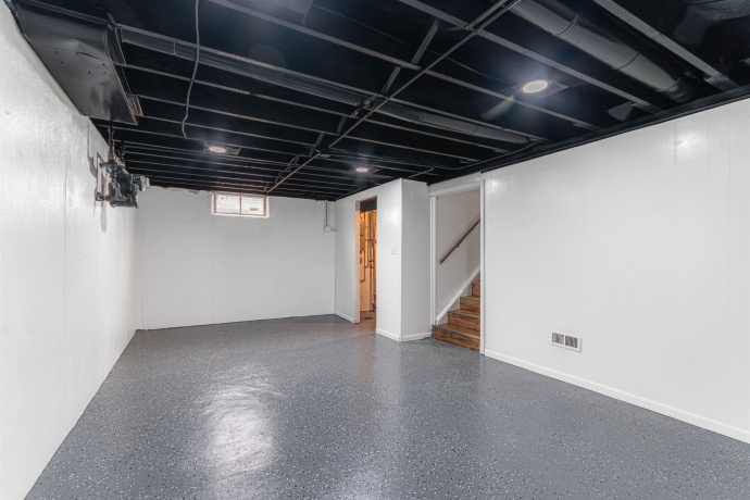 807 Indiana, ROCKFORD, Illinois 61102, 3 Bedrooms Bedrooms, ,1 BathroomBathrooms,House,For Sale,Indiana,202507307