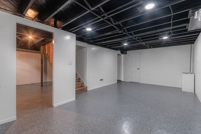 807 Indiana, ROCKFORD, Illinois 61102, 3 Bedrooms Bedrooms, ,1 BathroomBathrooms,House,For Sale,Indiana,202507307