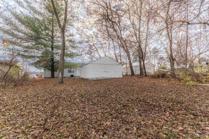 807 Indiana, ROCKFORD, Illinois 61102, 3 Bedrooms Bedrooms, ,1 BathroomBathrooms,House,For Sale,Indiana,202507307