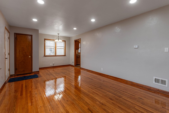 807 Indiana, ROCKFORD, Illinois 61102, 3 Bedrooms Bedrooms, ,1 BathroomBathrooms,House,For Sale,Indiana,202507307