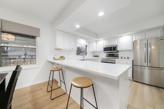 1630 River Bluff, ROCKFORD, Illinois 61103, 3 Bedrooms Bedrooms, ,2 BathroomsBathrooms,House,For Sale,River Bluff,202507309