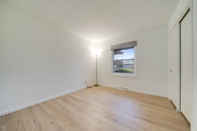 1630 River Bluff, ROCKFORD, Illinois 61103, 3 Bedrooms Bedrooms, ,2 BathroomsBathrooms,House,For Sale,River Bluff,202507309