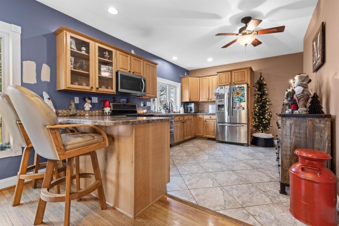 16437 EDWARDSVILLE, PECATONICA, Illinois 61063, 3 Bedrooms Bedrooms, ,2 BathroomsBathrooms,House,For Sale,EDWARDSVILLE,202507310