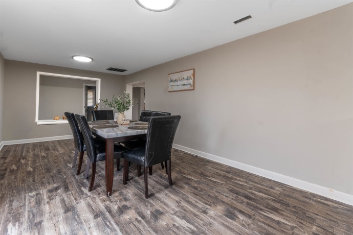 3535 Latham, ROCKFORD, Illinois 61103, 3 Bedrooms Bedrooms, ,1 BathroomBathrooms,House,For Sale,Latham,202507313