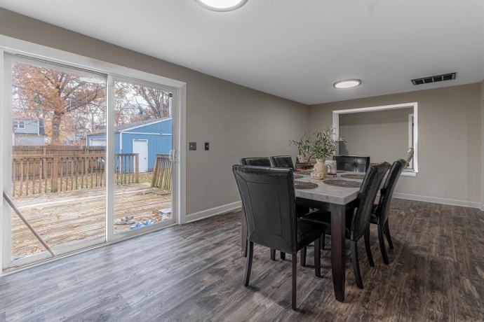 3535 Latham, ROCKFORD, Illinois 61103, 3 Bedrooms Bedrooms, ,1 BathroomBathrooms,House,For Sale,Latham,202507313