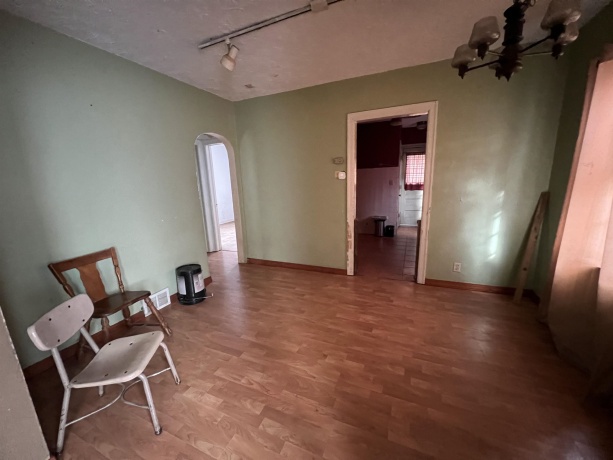 2923 Kenmore, ROCKFORD, Illinois 61101, 2 Bedrooms Bedrooms, ,1 BathroomBathrooms,House,For Sale,Kenmore,202507315