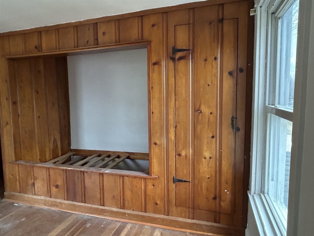 404 4th, MENDOTA, Illinois 61342, 2 Bedrooms Bedrooms, ,1 BathroomBathrooms,House,For Sale,4th,202507316