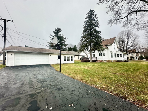 501 Holcomb, MILLEDGEVILLE, Illinois 61051, 3 Bedrooms Bedrooms, ,1 BathroomBathrooms,House,For Sale,Holcomb,202507318