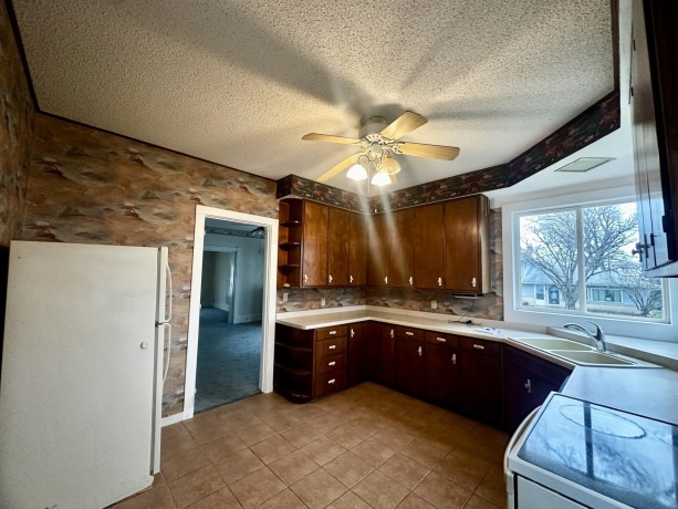 501 Holcomb, MILLEDGEVILLE, Illinois 61051, 3 Bedrooms Bedrooms, ,1 BathroomBathrooms,House,For Sale,Holcomb,202507318