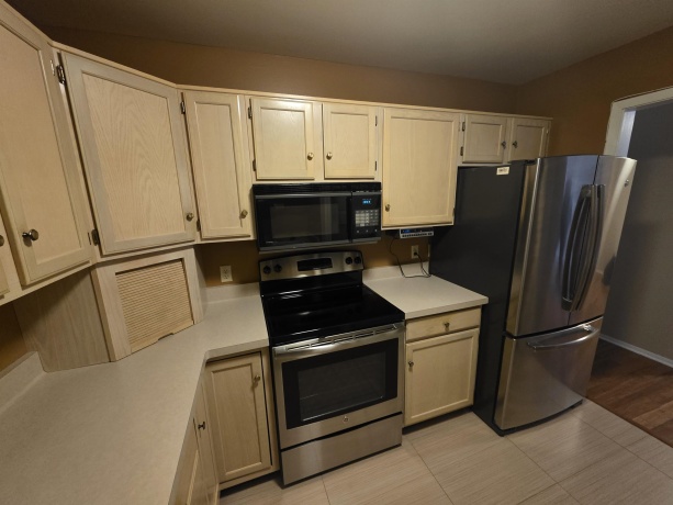 2929 SUNNYSIDE DR UNIT 123B, ROCKFORD, Illinois 61114, 1 Bedroom Bedrooms, ,1 BathroomBathrooms,Condominium,For Sale,SUNNYSIDE DR UNIT 123B,202507319