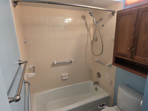 2929 SUNNYSIDE DR UNIT 123B, ROCKFORD, Illinois 61114, 1 Bedroom Bedrooms, ,1 BathroomBathrooms,Condominium,For Sale,SUNNYSIDE DR UNIT 123B,202507319