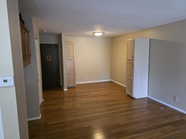 2929 SUNNYSIDE DR UNIT 123B, ROCKFORD, Illinois 61114, 1 Bedroom Bedrooms, ,1 BathroomBathrooms,Condominium,For Sale,SUNNYSIDE DR UNIT 123B,202507319