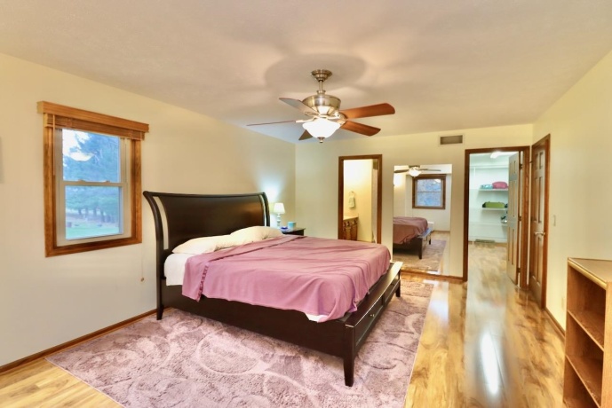 543 Fieldcrest, BELVIDERE, Illinois 61008, 3 Bedrooms Bedrooms, ,2 BathroomsBathrooms,House,For Sale,Fieldcrest,202507320