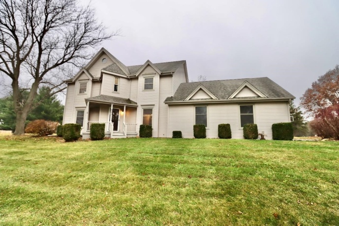 543 Fieldcrest, BELVIDERE, Illinois 61008, 3 Bedrooms Bedrooms, ,2 BathroomsBathrooms,House,For Sale,Fieldcrest,202507320