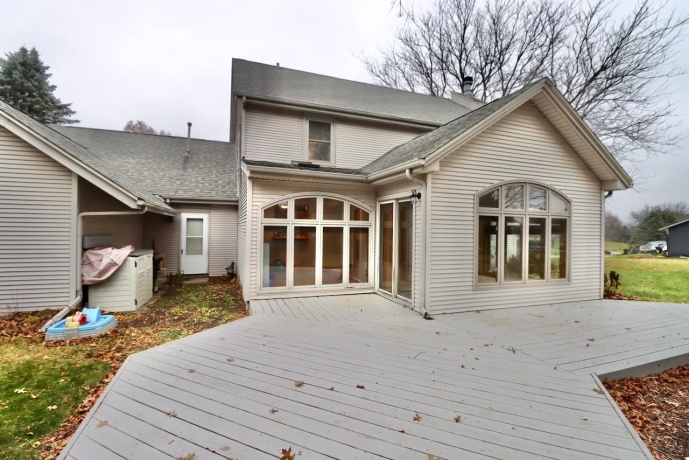 543 Fieldcrest, BELVIDERE, Illinois 61008, 3 Bedrooms Bedrooms, ,2 BathroomsBathrooms,House,For Sale,Fieldcrest,202507320