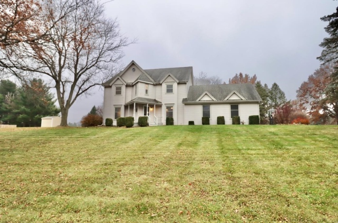 543 Fieldcrest, BELVIDERE, Illinois 61008, 3 Bedrooms Bedrooms, ,2 BathroomsBathrooms,House,For Sale,Fieldcrest,202507320