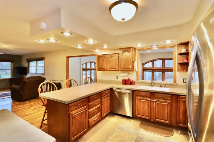 543 Fieldcrest, BELVIDERE, Illinois 61008, 3 Bedrooms Bedrooms, ,2 BathroomsBathrooms,House,For Sale,Fieldcrest,202507320