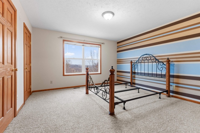 8507 Crooked Bend, MACHESNEY PARK, Illinois 61115, 4 Bedrooms Bedrooms, ,2 BathroomsBathrooms,House,For Sale,Crooked Bend,202507321