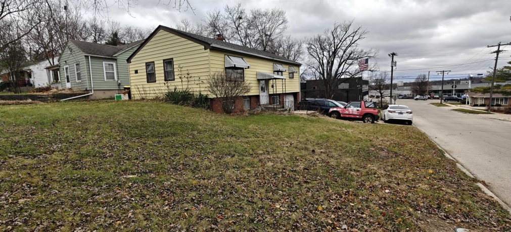 4515 Raven, ROCKFORD, Illinois 61107, 3 Bedrooms Bedrooms, ,2 BathroomsBathrooms,House,For Sale,Raven,202507323