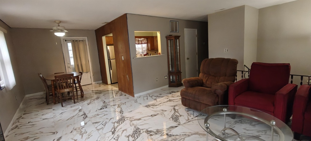 4515 Raven, ROCKFORD, Illinois 61107, 3 Bedrooms Bedrooms, ,2 BathroomsBathrooms,House,For Sale,Raven,202507323