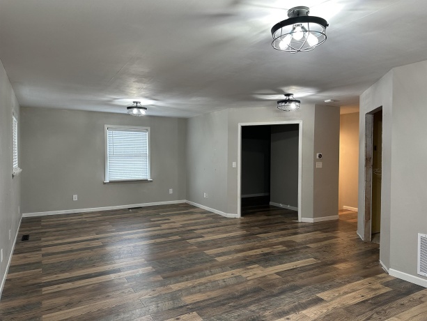 11027 HILLCREST, SAVANNA, Illinois 61074, 5 Bedrooms Bedrooms, ,2 BathroomsBathrooms,House,For Sale,HILLCREST,202507324