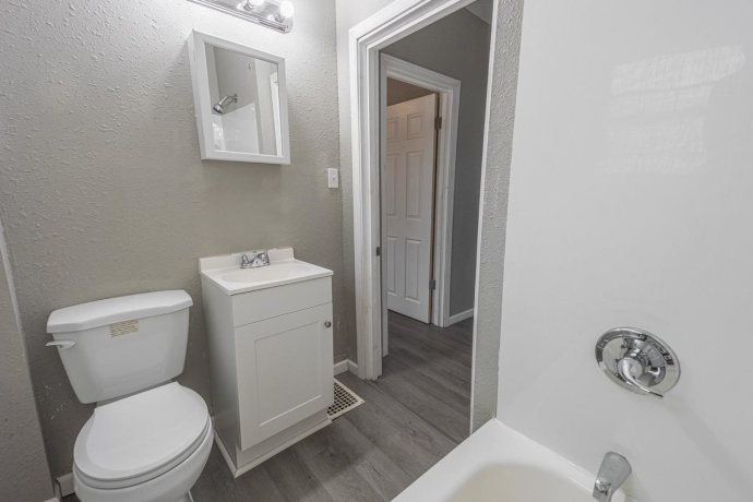 11783 Genessee, ROCKTON, Illinois 61072, 3 Bedrooms Bedrooms, ,1 BathroomBathrooms,House,For Sale,Genessee,202507325