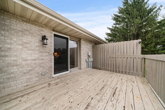 6521 Laurelwood, ROCKFORD, Illinois 61108, 3 Bedrooms Bedrooms, ,3 BathroomsBathrooms,House,For Sale,Laurelwood,202507326