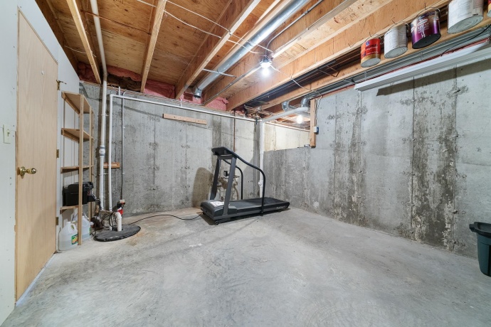 6521 Laurelwood, ROCKFORD, Illinois 61108, 3 Bedrooms Bedrooms, ,3 BathroomsBathrooms,House,For Sale,Laurelwood,202507326