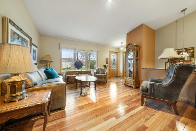 6521 Laurelwood, ROCKFORD, Illinois 61108, 3 Bedrooms Bedrooms, ,3 BathroomsBathrooms,House,For Sale,Laurelwood,202507326