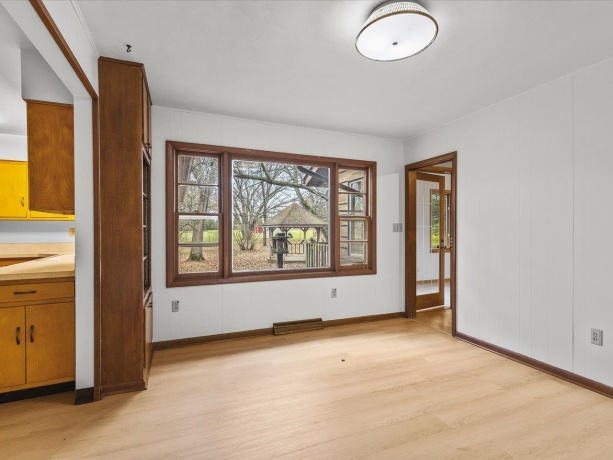 7774 Old River, ROCKFORD, Illinois 61103, 4 Bedrooms Bedrooms, ,3 BathroomsBathrooms,House,For Sale,Old River,202507327